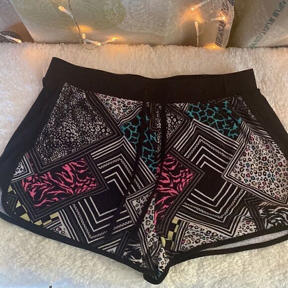 Neon print cotton shorts with tie front & stretch material. Size L (11/13). - Picture 2 of 3